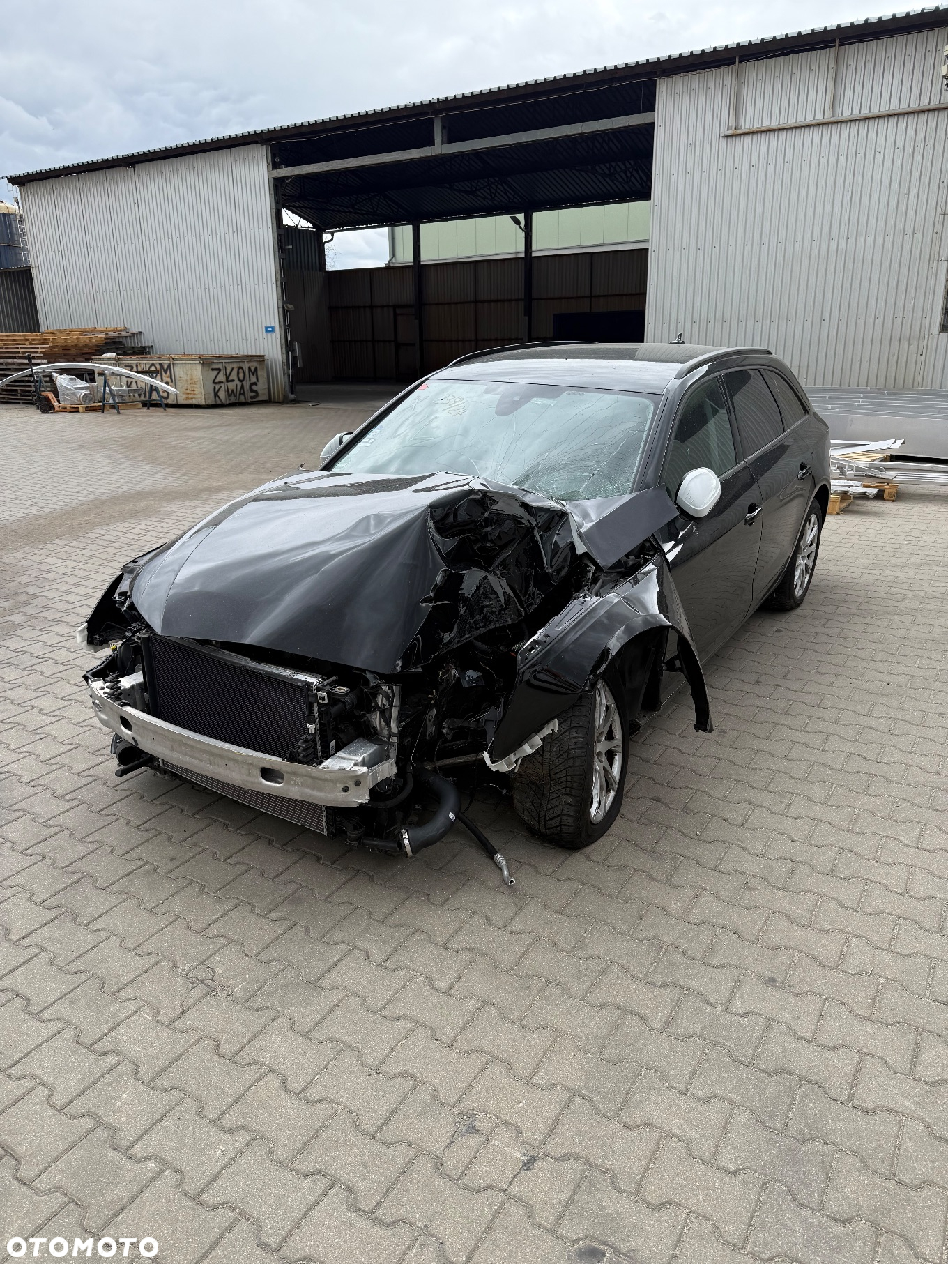Audi A4 Avant 35 TFSI S tronic - 11