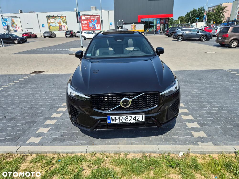 Volvo XC 60 T8 Plug-In Hybrid AWD R-Design - 3