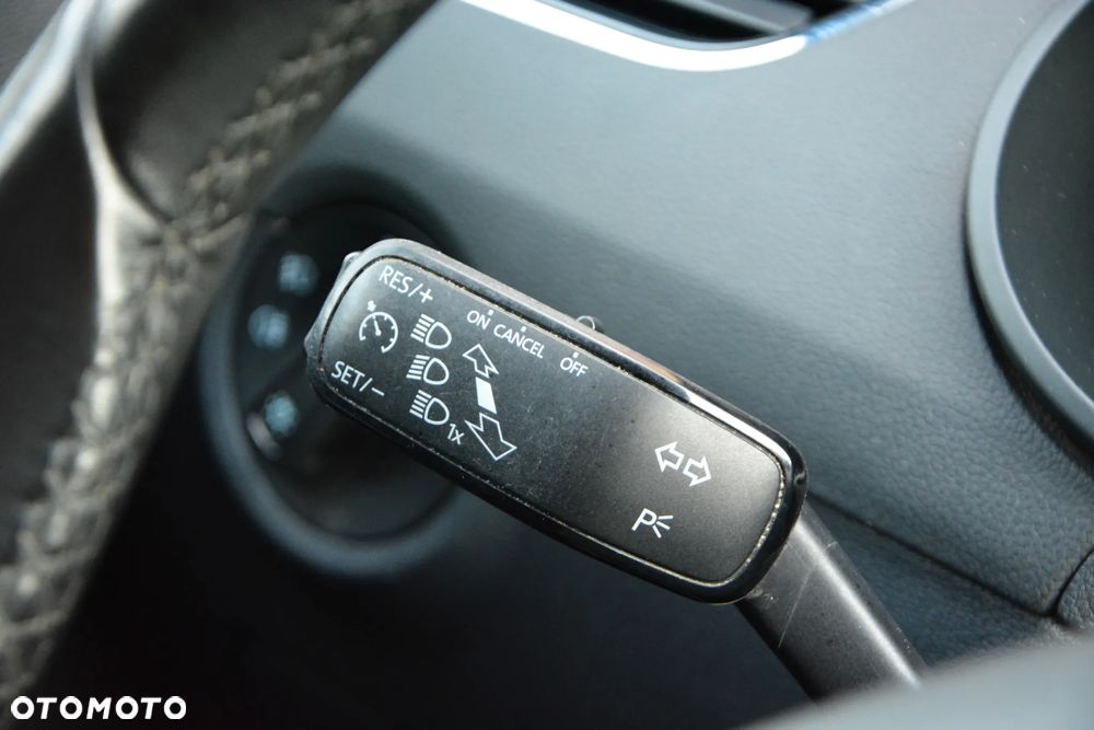 Skoda Octavia 1.6 TDI Premium Edition - 12