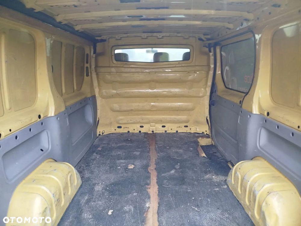 Opel Vivaro - 9