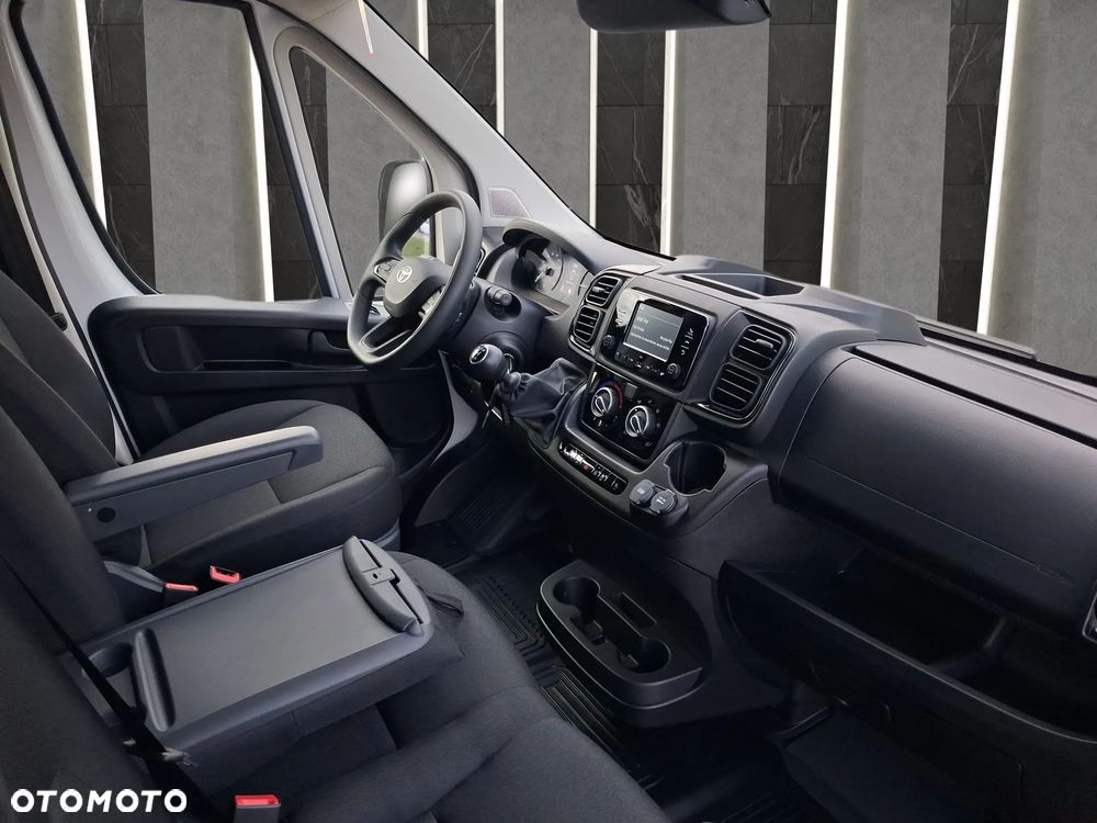 Toyota Proace MAX L4H2 - 26