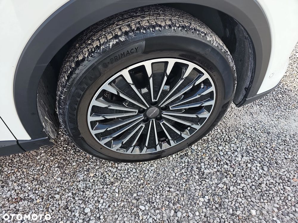 Omoda 9 1.5 Super Hybrid Exclusive AWD - 28