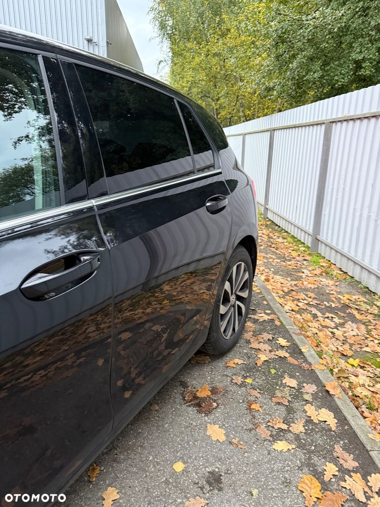 Volkswagen Golf 2.0 TSI OPF DSG Style - 5