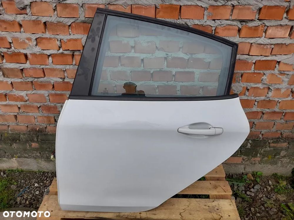 Drzwi lewe tył kompletne tylne Peugeot 208 I 12-19 EWP - 5