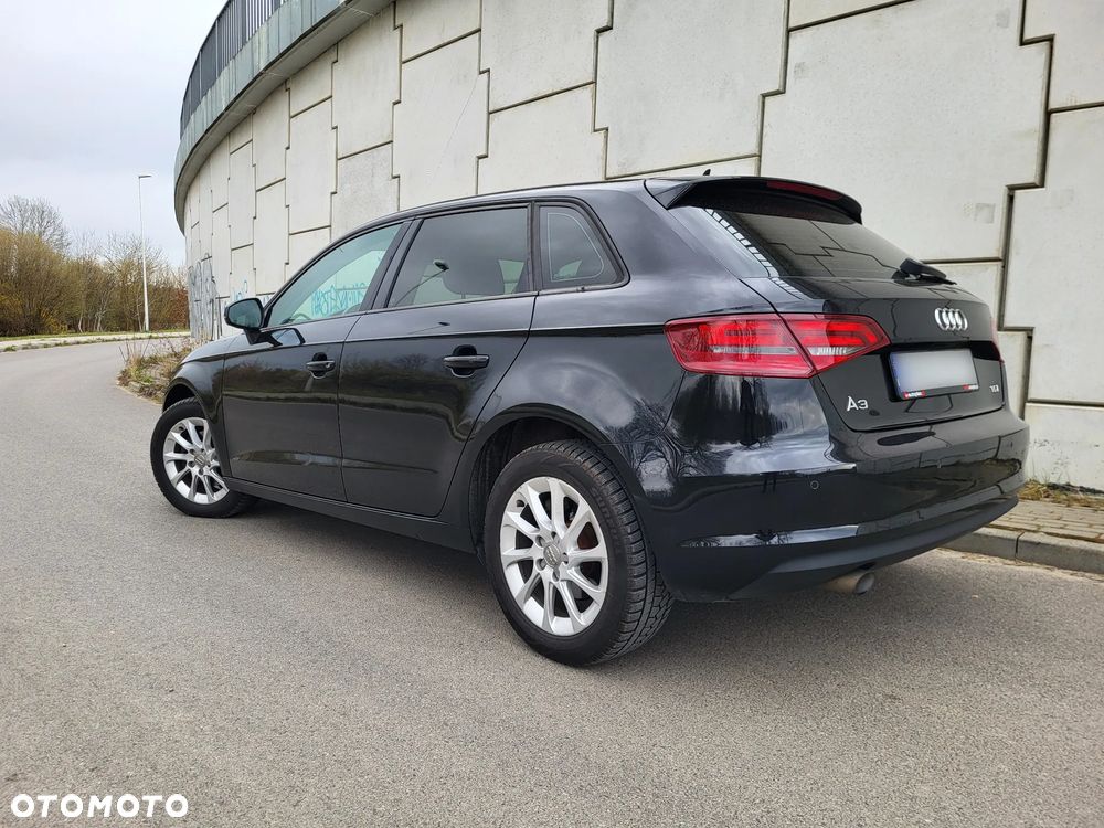 Audi A3 Sportback - 6