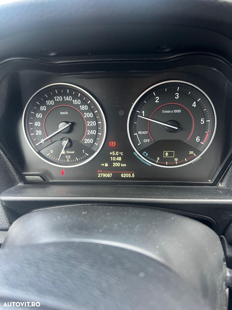 BMW Seria 1 118d xDrive - 8