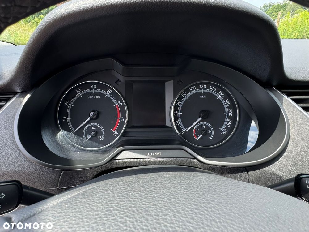 Skoda Octavia 1.5 TSI ACT DSG Ambition - 18