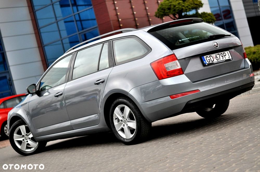 Skoda Octavia 1.6 TDI Ambition - 4