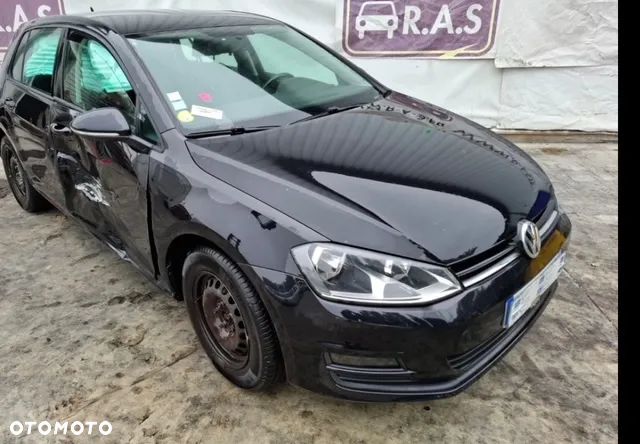 Volkswagen Golf - 3
