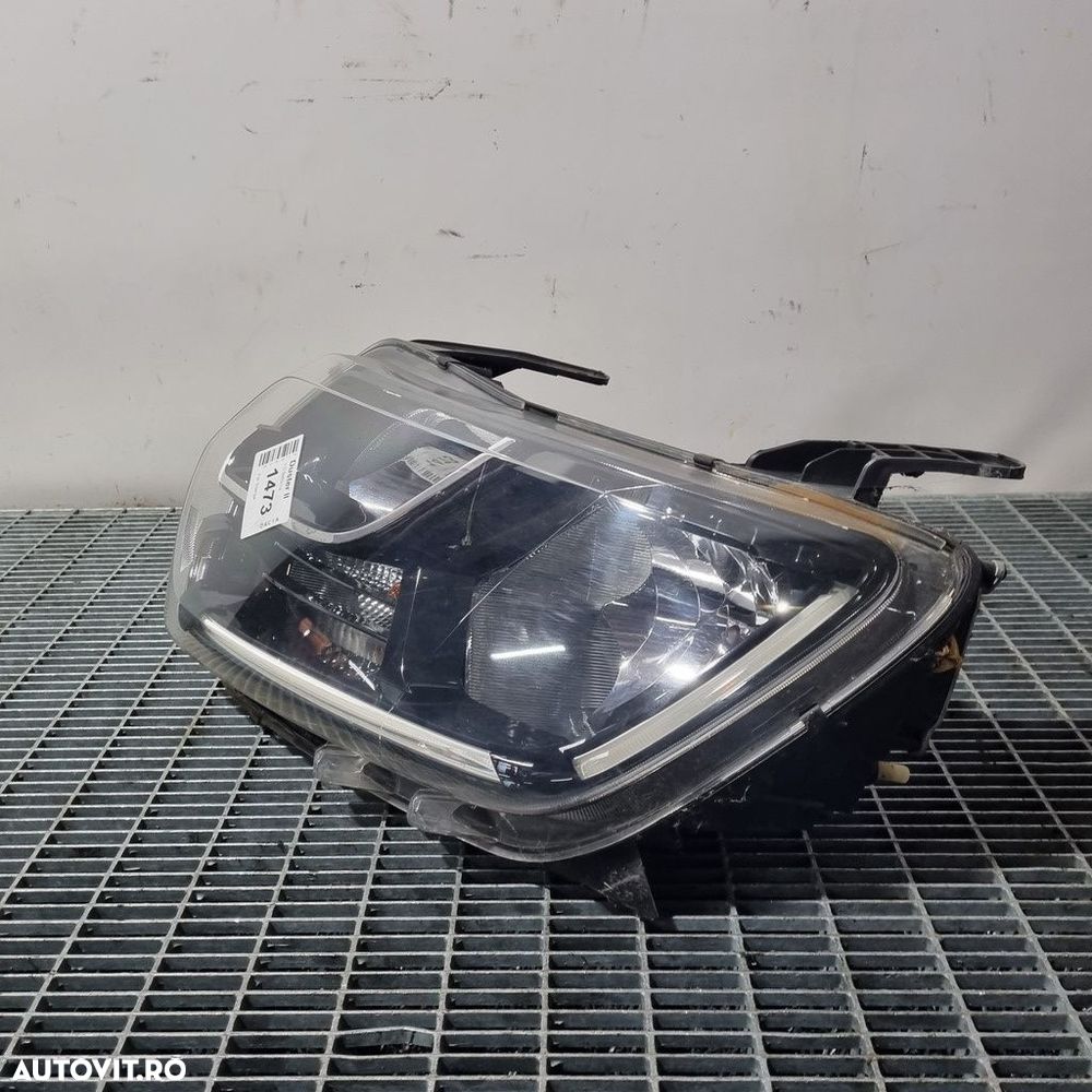 Far Stanga Dacia Duster II 2018 - 2021 SUV 4 Usi (1473) Fara xenon O PRINDERE RUPTA - 2