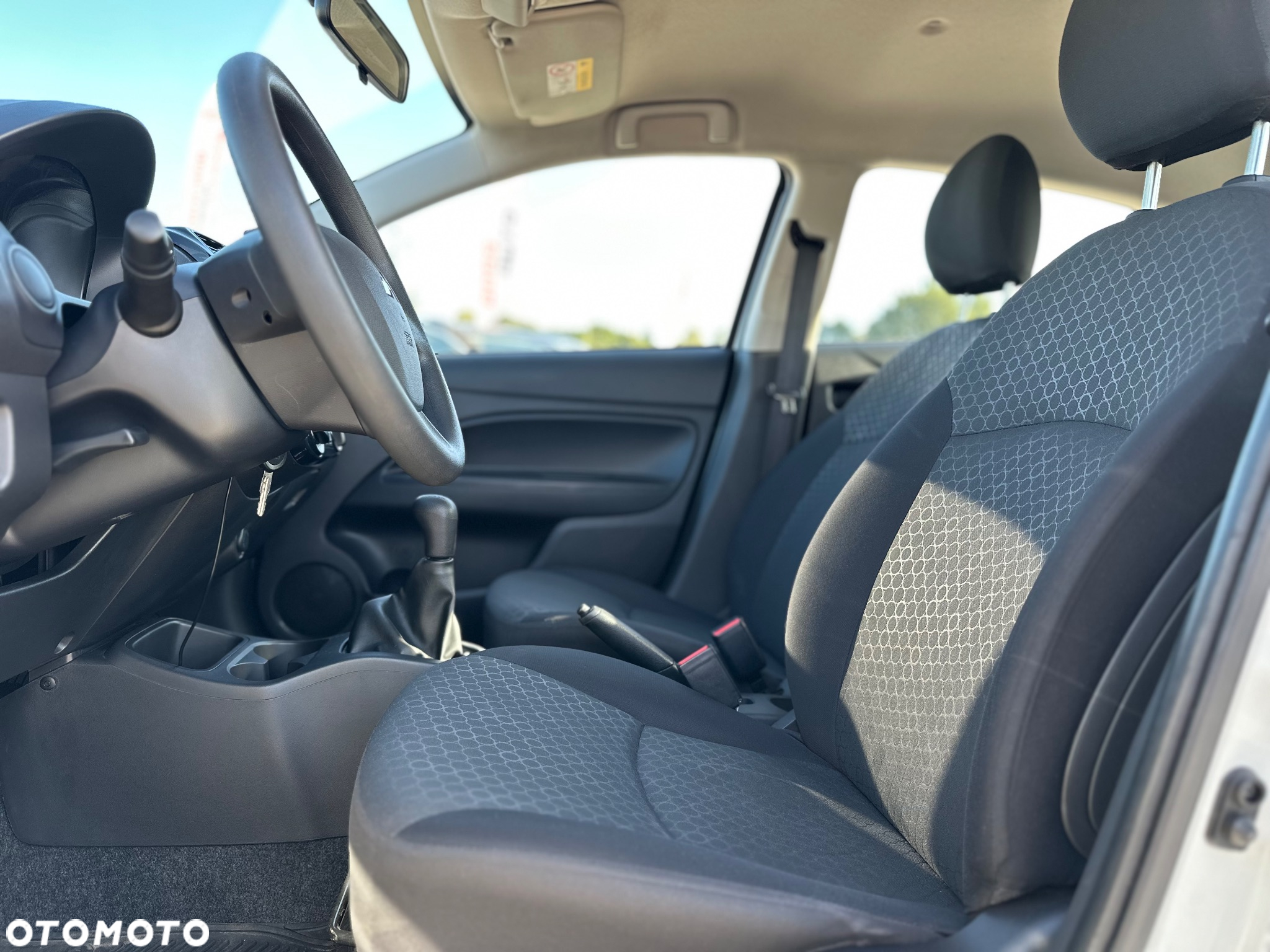Mitsubishi Space Star 1.0 - 19