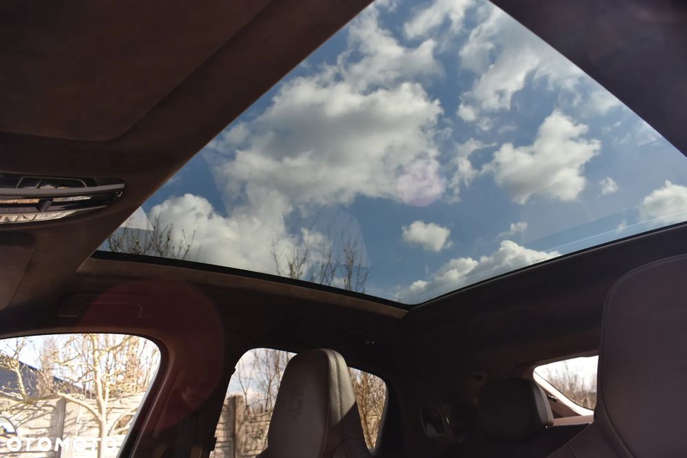 Porsche Cayenne - 28