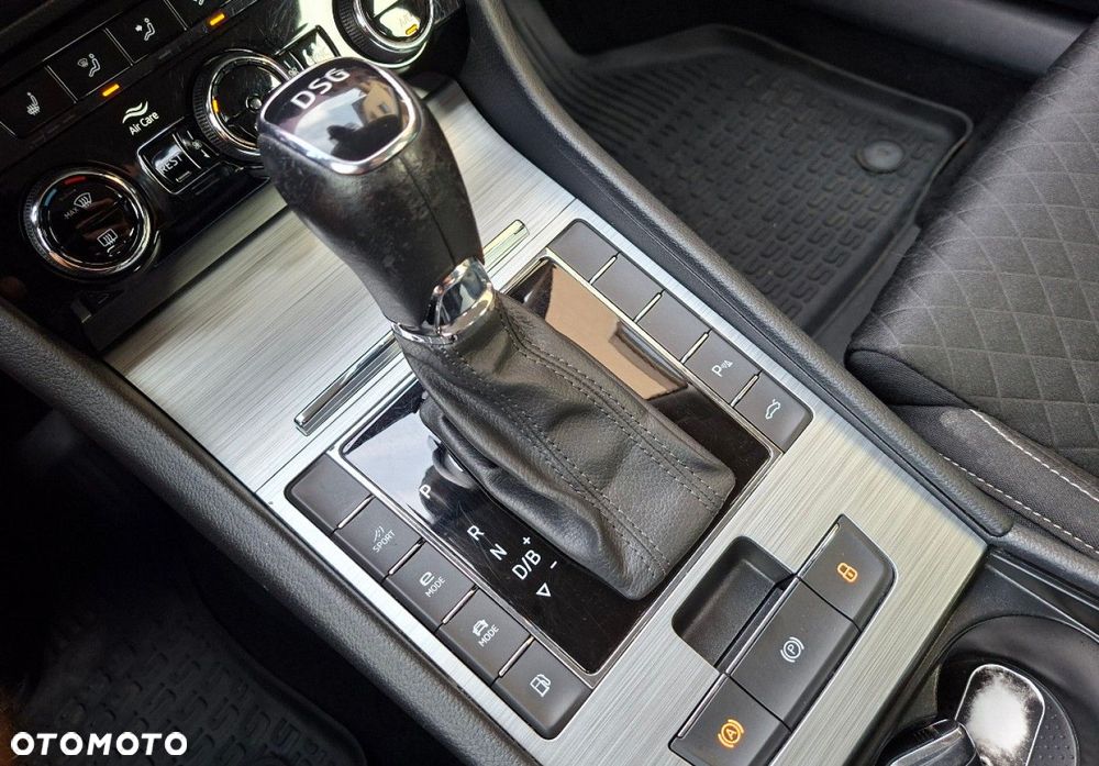 Skoda Superb - 38