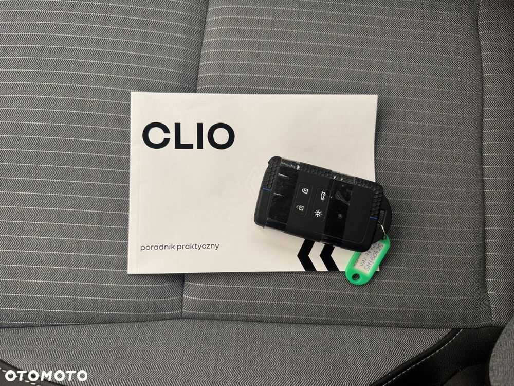 Renault Clio - 31