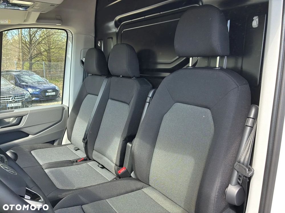 Volkswagen Crafter 35 Furgon L4H3, 2.0 BiTDI 177 KM, Wysoki dach, r. o. 4490mm - 20