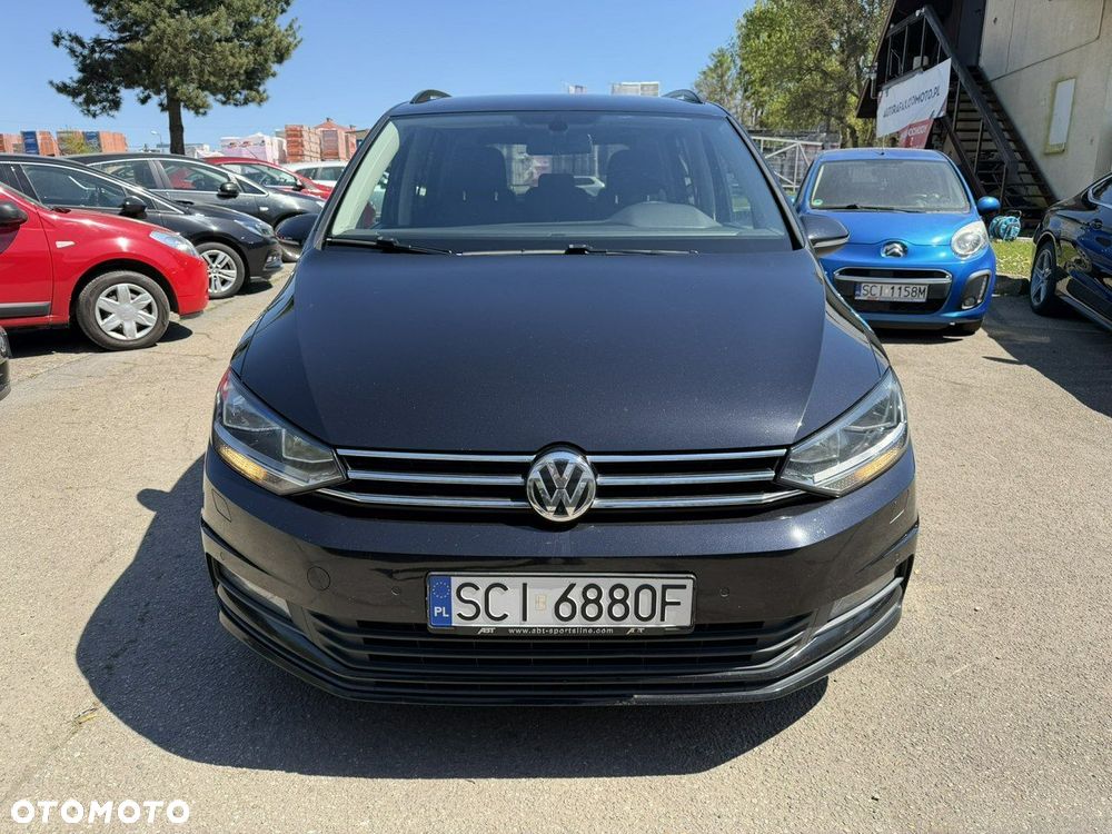 Volkswagen Touran - 3