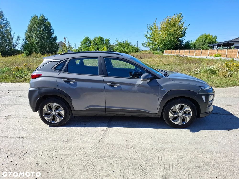 Hyundai Kona - 13