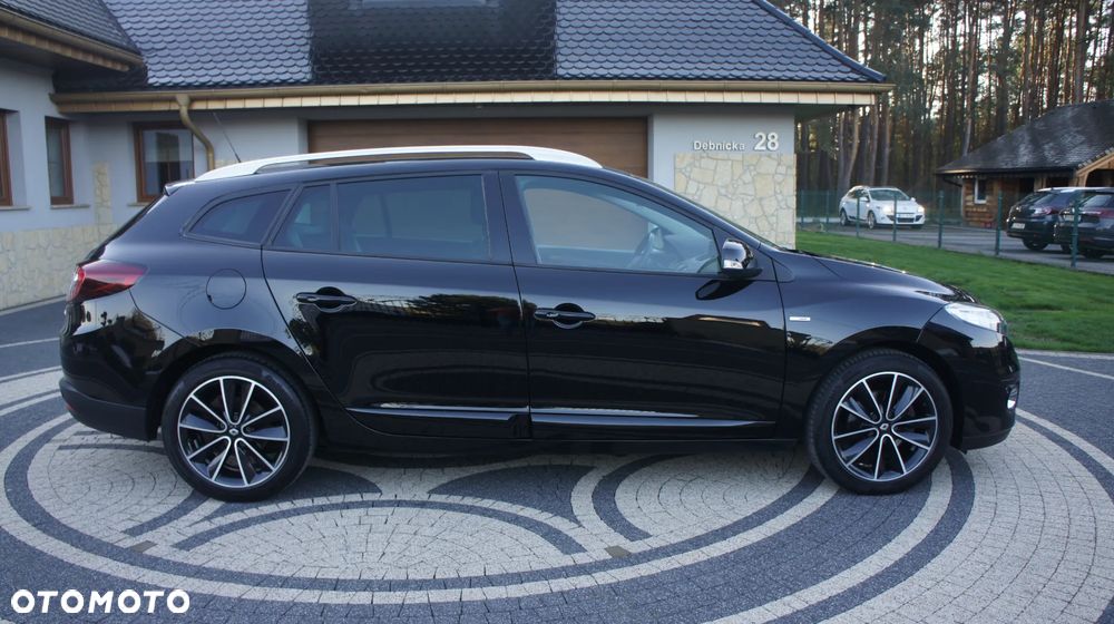 Renault Megane TCe 130 Bose Edition - 10