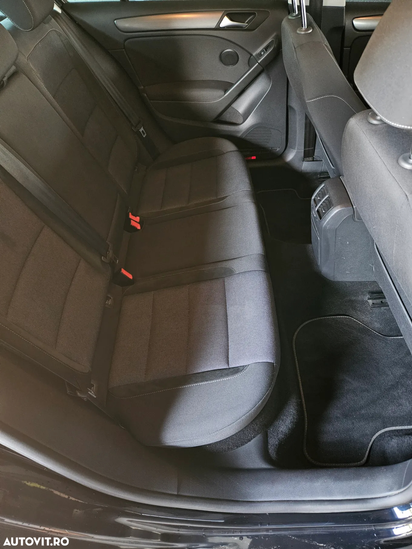 Volkswagen Golf Variant 1.6 TDI DPF Style - 13
