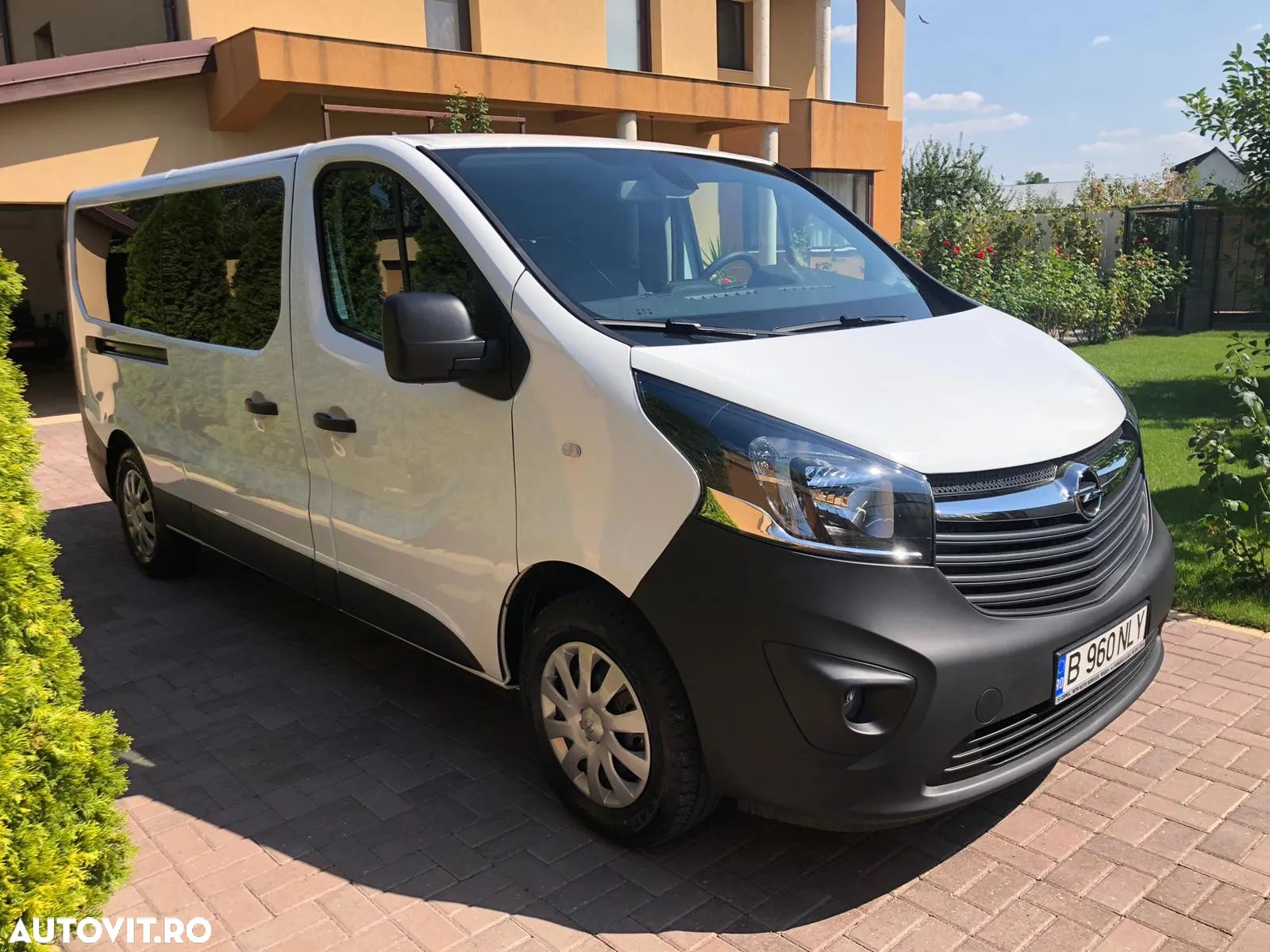 Opel Vivaro 1.6 CDTI Crew Van L2H1 2.9 t - 1