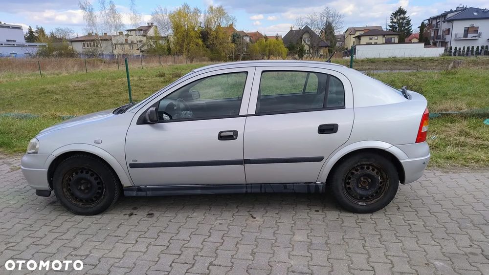 Opel Astra 1.4 Enjoy - 8