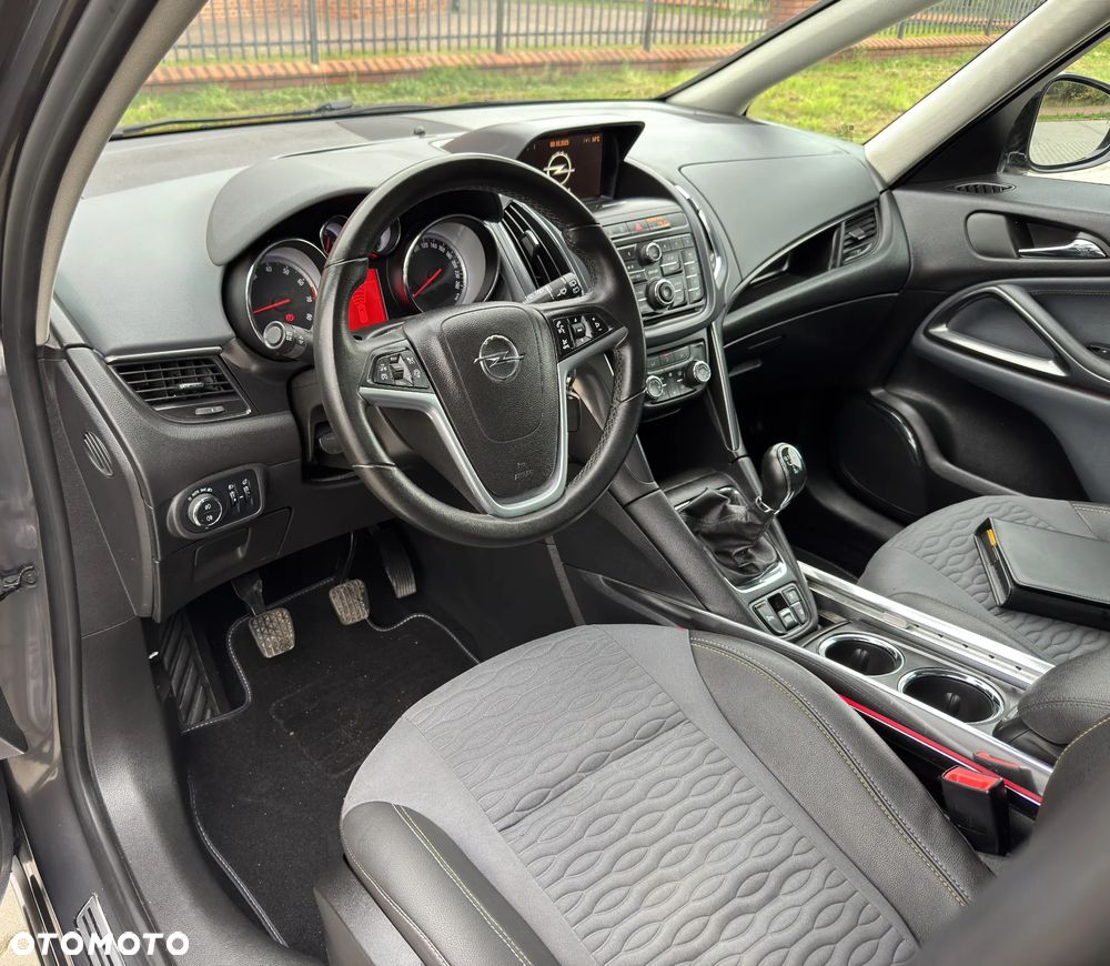 Opel Zafira 1.4 T Cosmo - 16