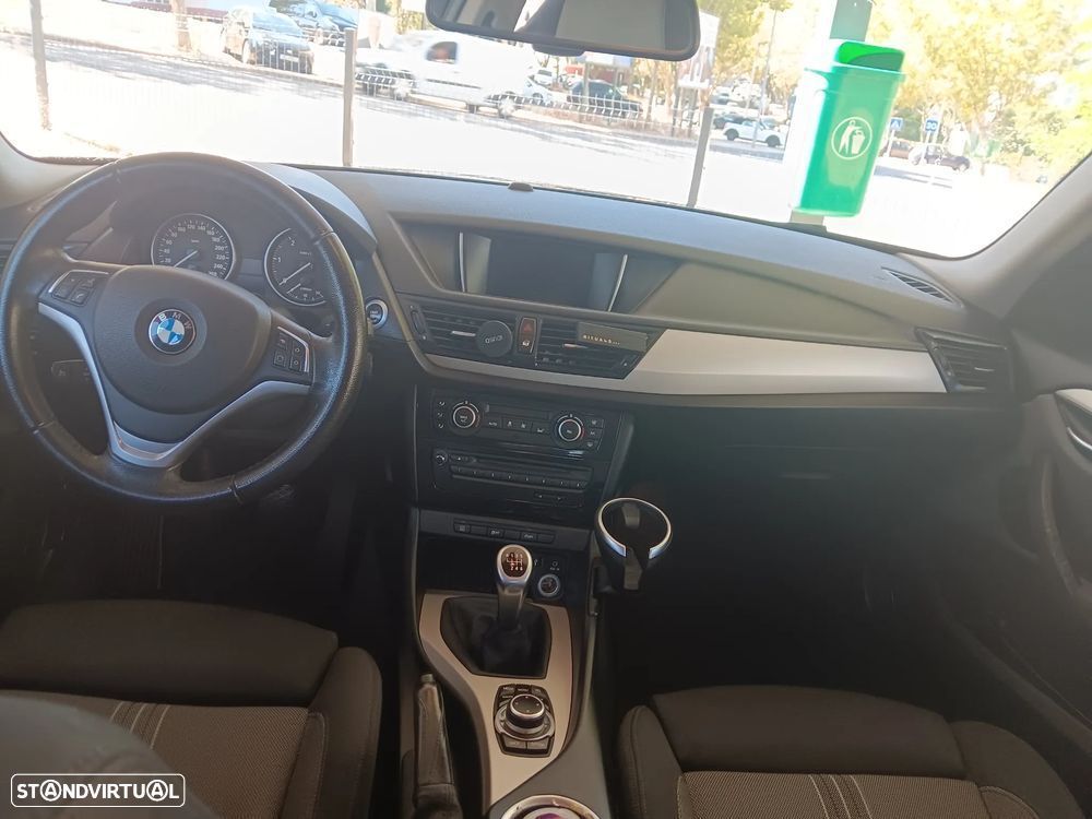BMW X1 20 d sDrive EfficientDynamics - 8
