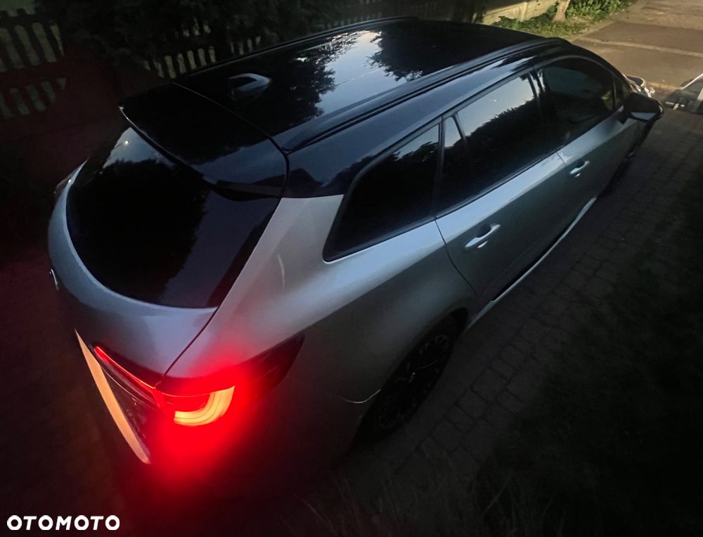 Toyota Corolla - 27