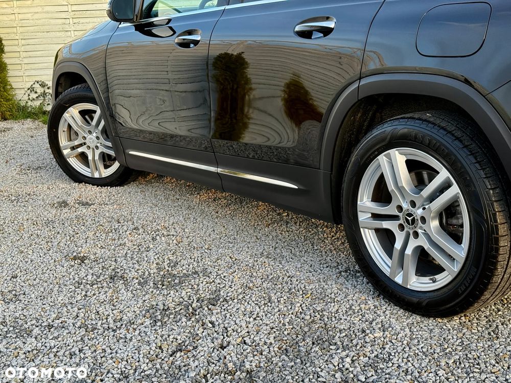 Mercedes-Benz GLB 250 4-Matic 8G-DCT - 24