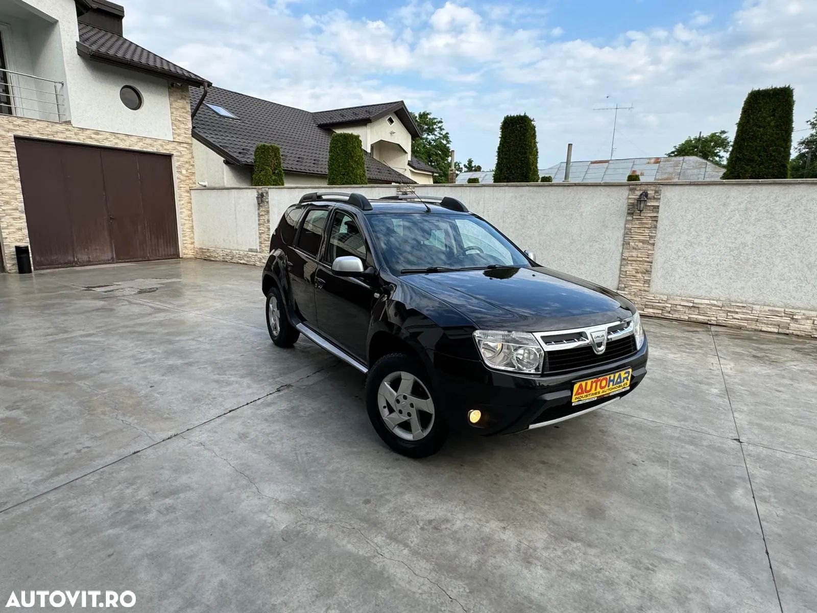 Dacia Duster - 1