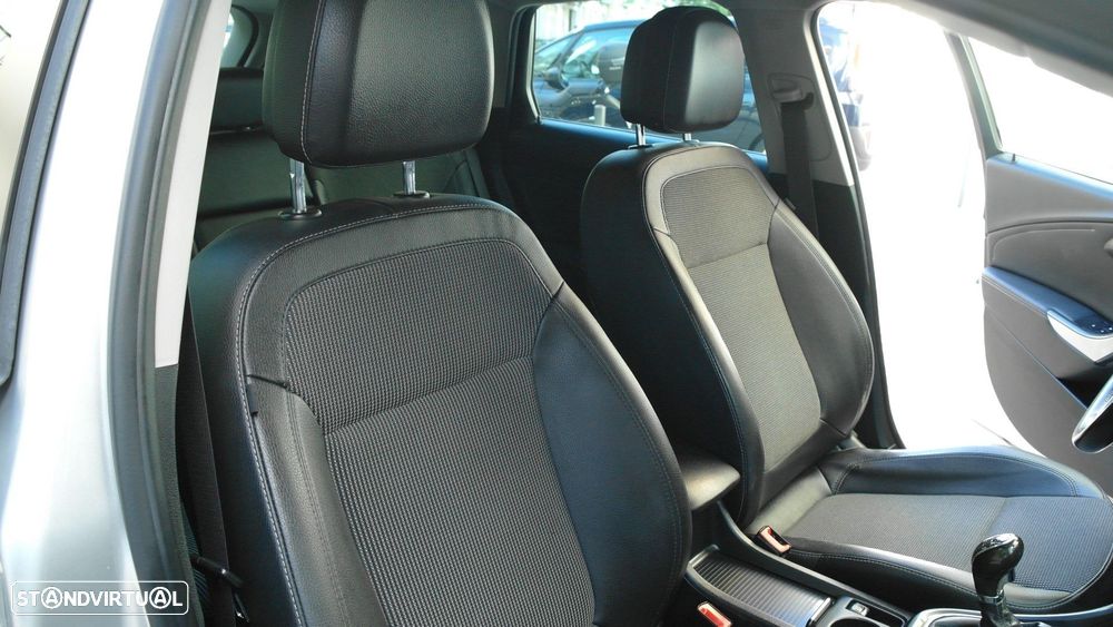 Opel Astra Sports Tourer 1.7 CDTi Cosmo S/S - 29