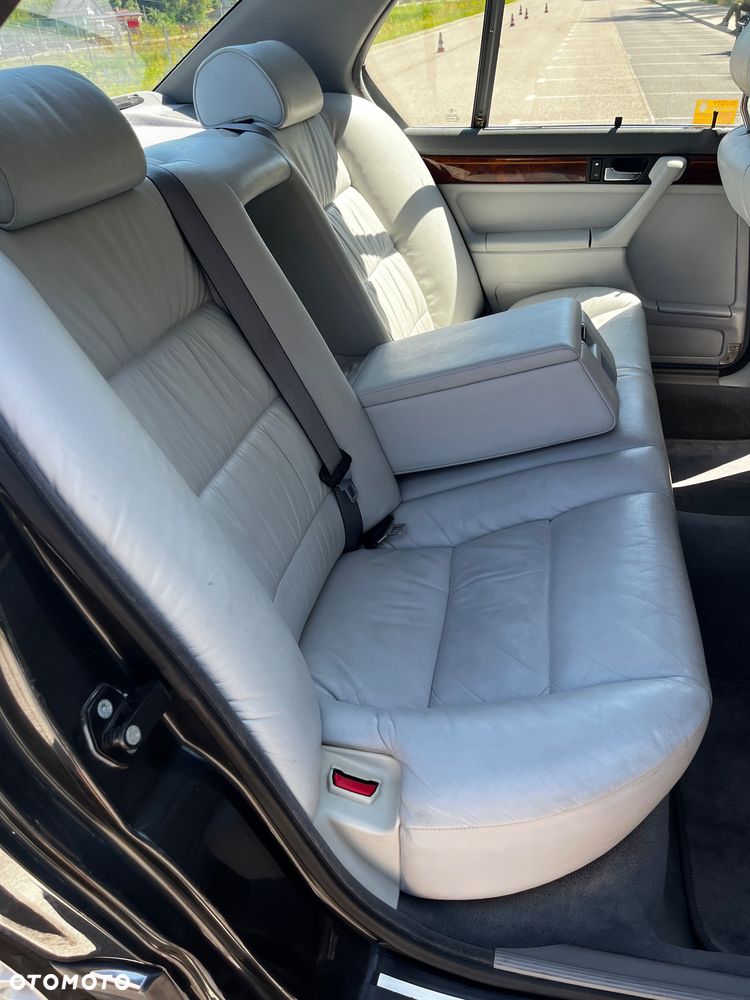 BMW Seria 7 - 29