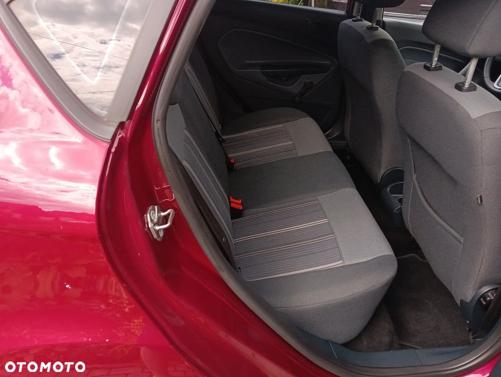 Ford Fiesta 1.25 Trend EU5 - 19