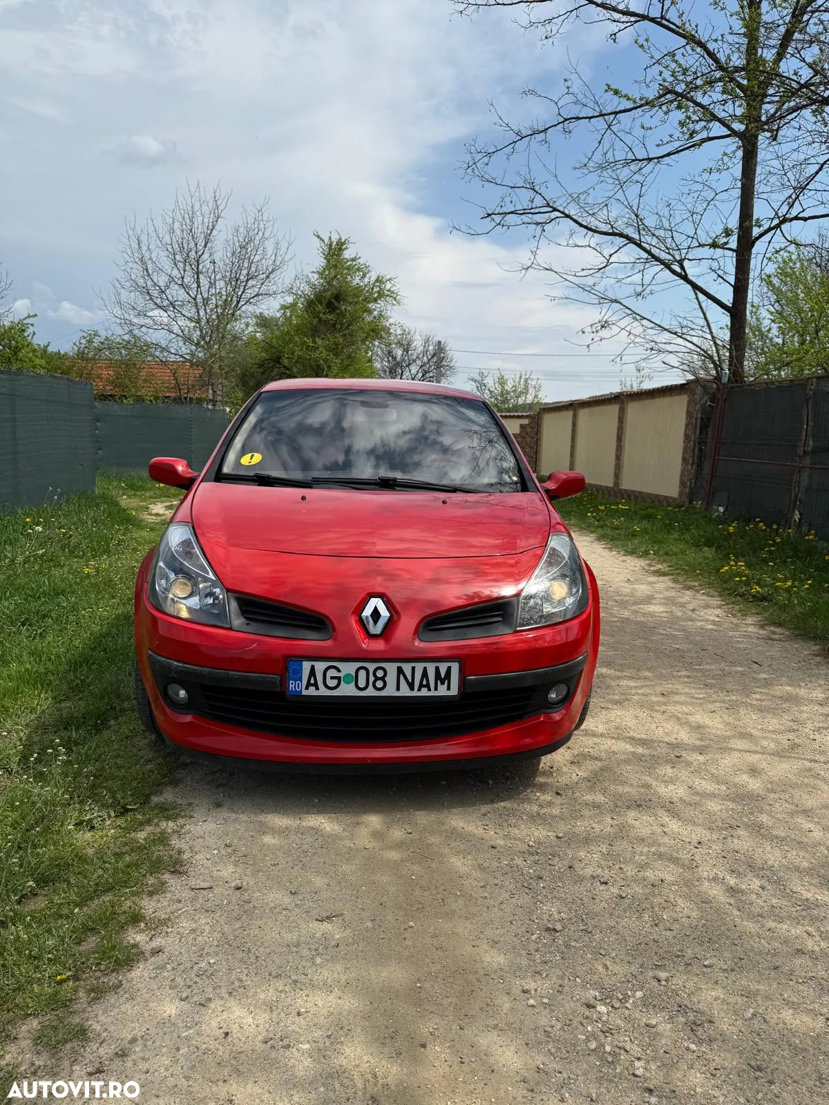Renault Clio - 8