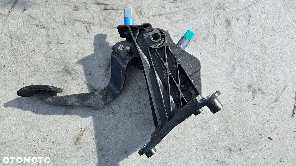 Pedał sprzęgła czujnik Renault Laguna 3 III 2010r 465030297R - 1