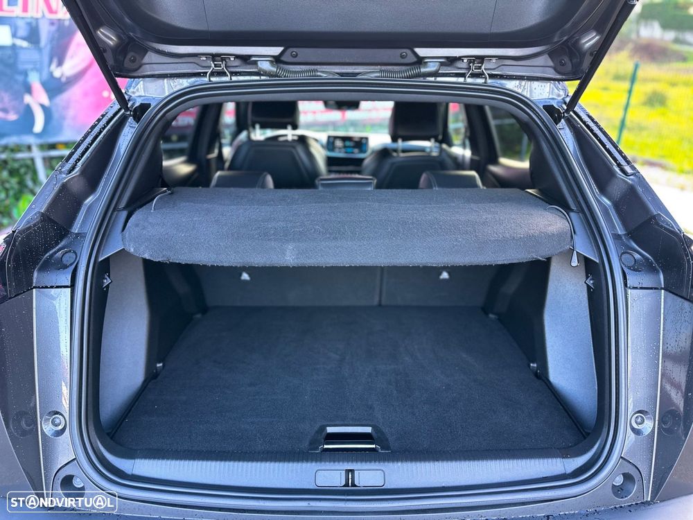 Peugeot 2008 1.5 BlueHDi GT - 12