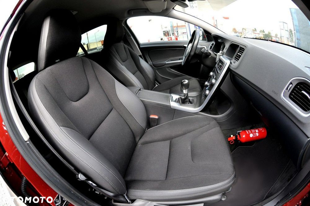 Volvo V60 - 24