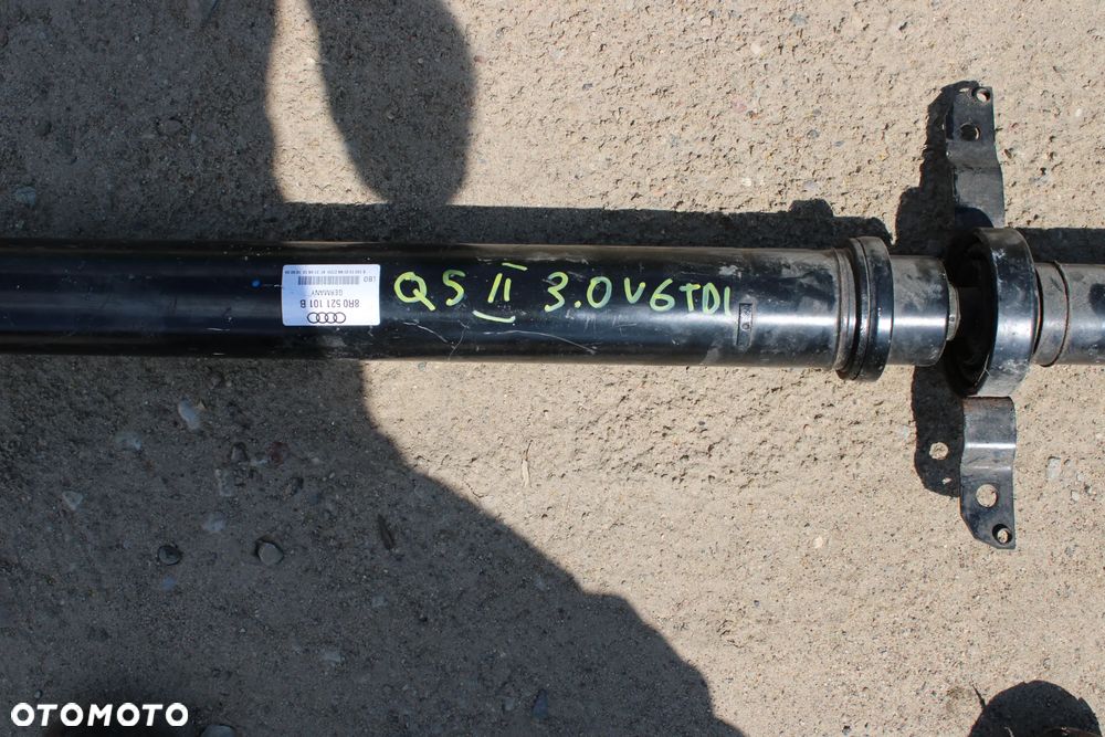Wał napędowy audi q5 3,0 tdi 8r0521101b