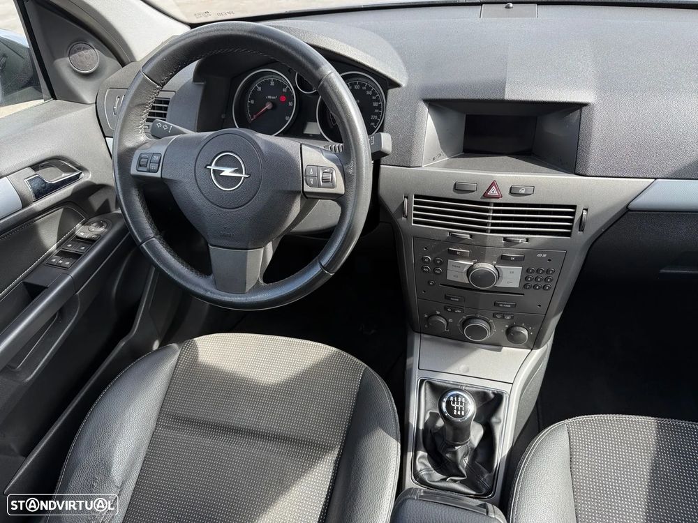 Opel Astra 1.3 CDTI Cosmo - 12