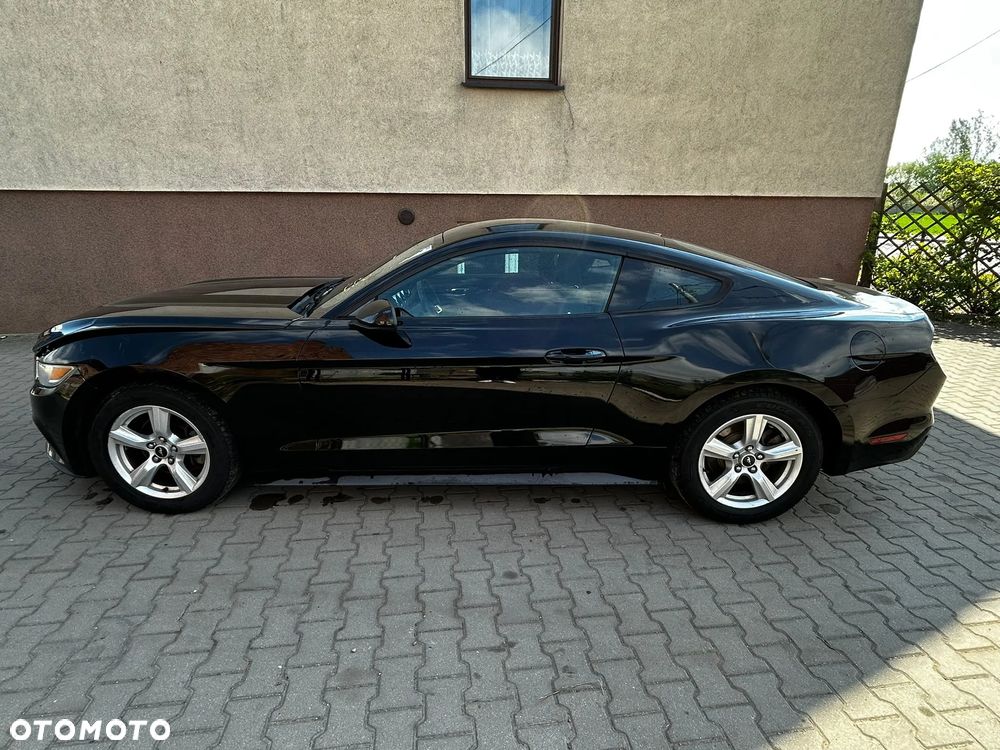 Ford Mustang 3.7 V6 - 8