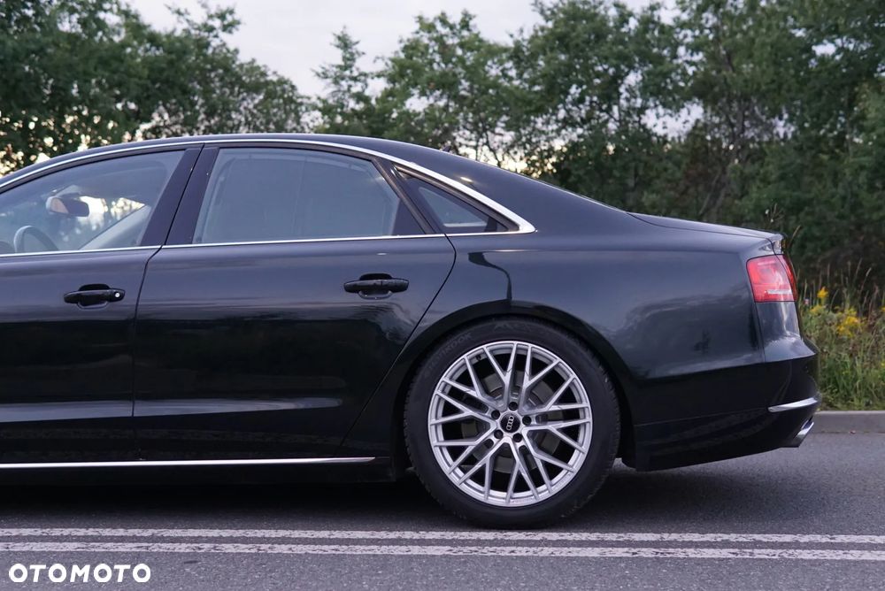 Audi A8 - 10