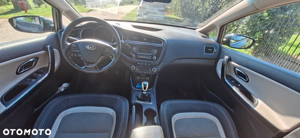 Kia Ceed 1.6 CRDi L - 8