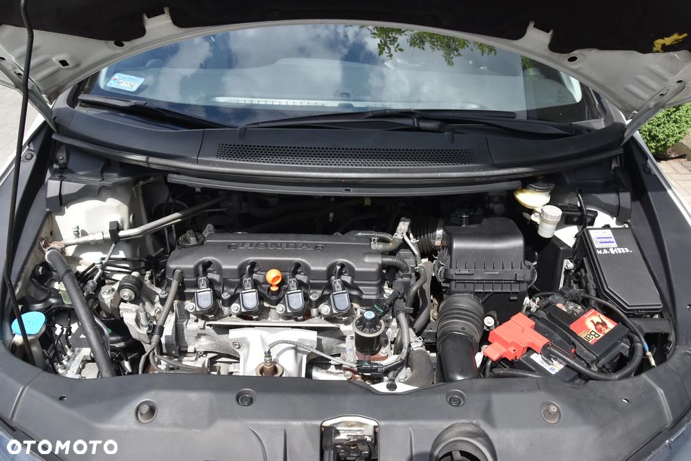 Honda Civic 1.8 Executive - 25