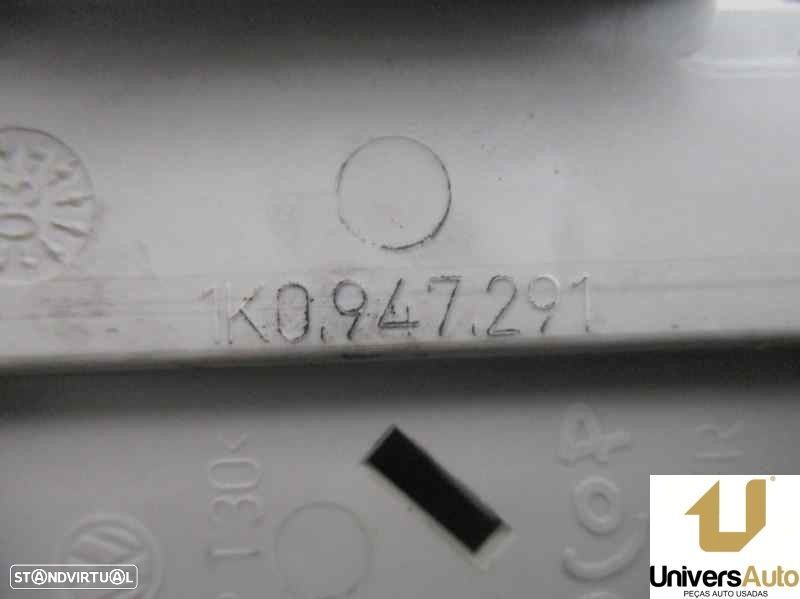 LUZ INTERIOR VOLKSWAGEN GOLF V 2003 -1K0947291 - 3