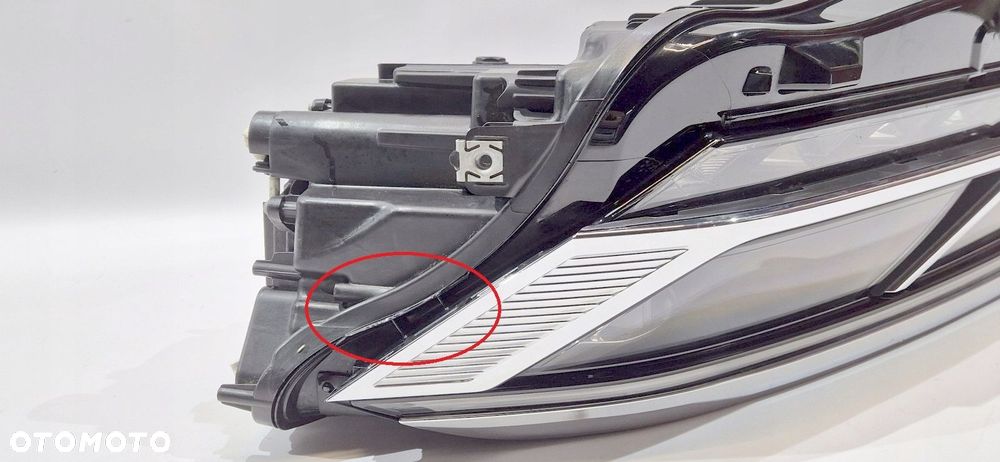 lampa reflektor przód lewy vw touareg iii full led 761941081 - 9