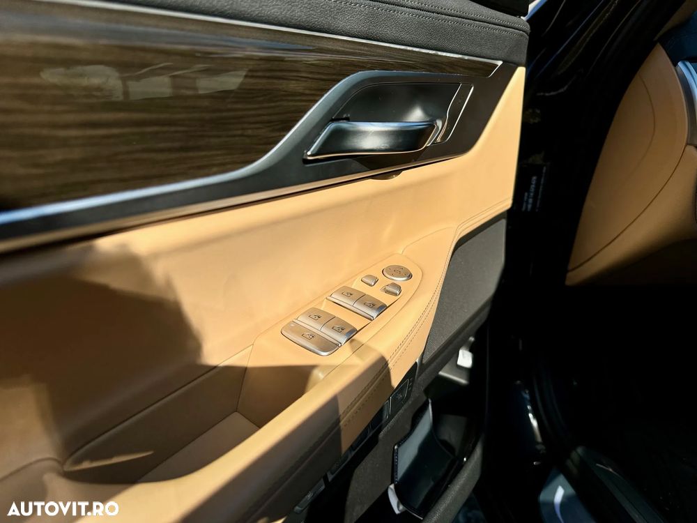 BMW Seria 7 730d xDrive - 27