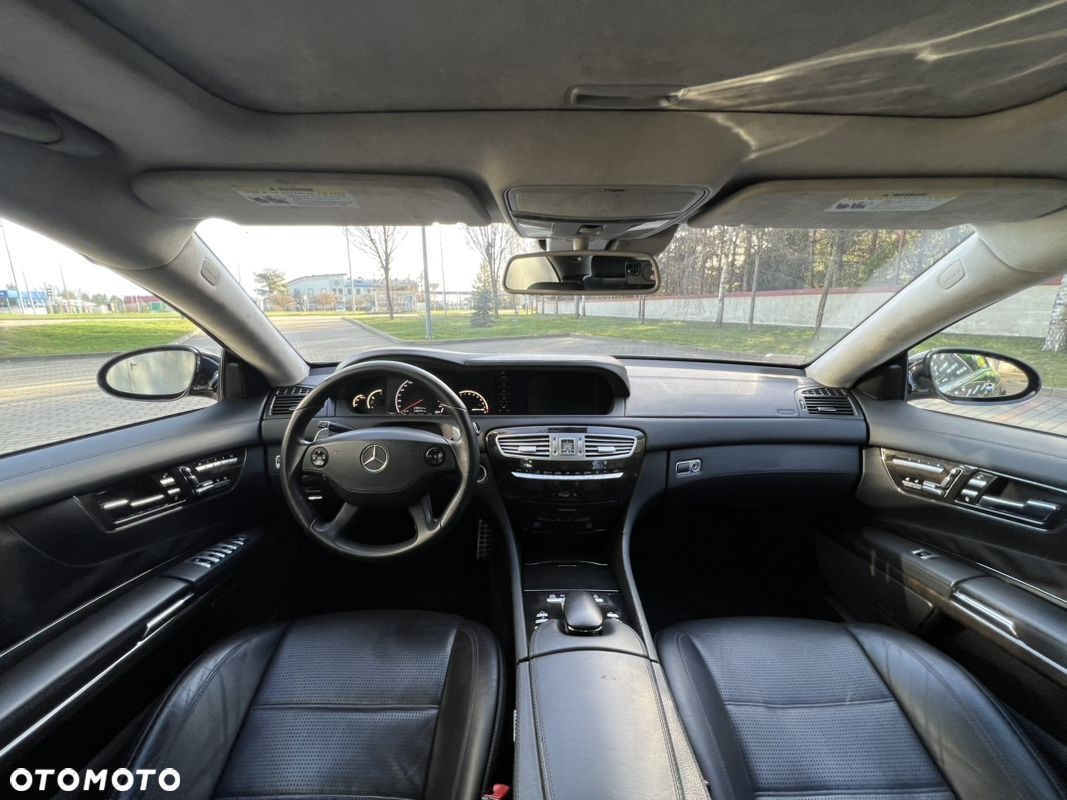 Mercedes-Benz CL - 7