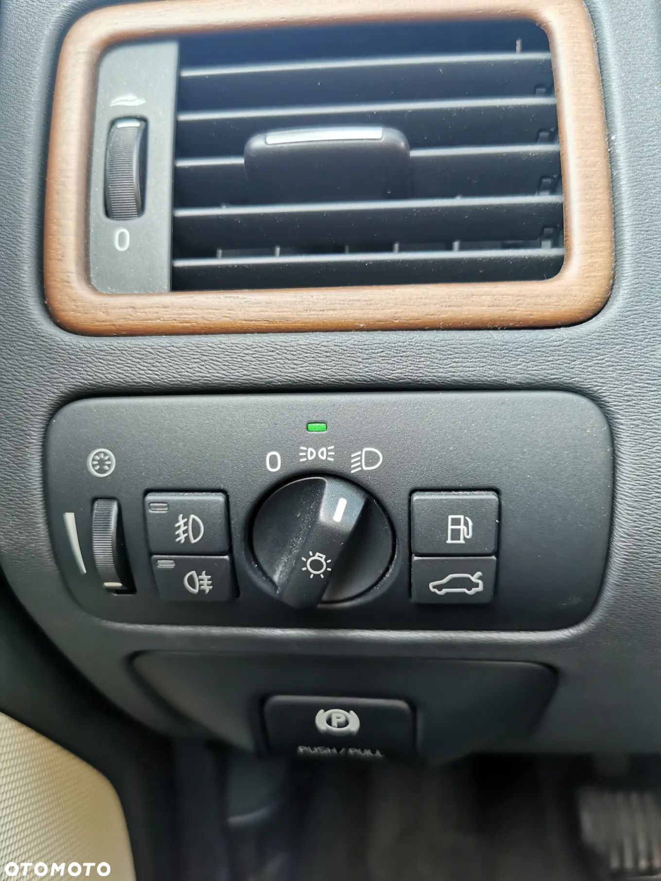 Volvo V70 2.4D Summum - 18