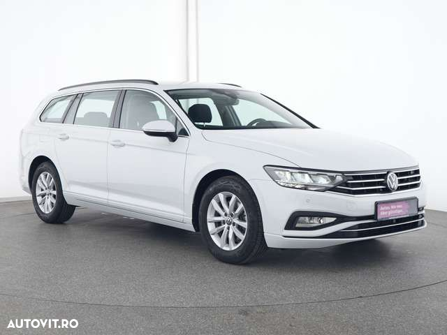 Volkswagen Passat - 4