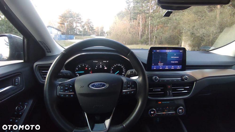 Ford Focus 1.0 EcoBoost mHEV Titanium X - 11